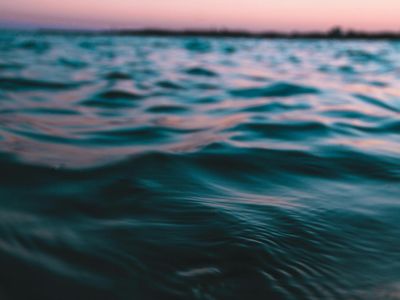 Calm gradient waves for inner peace